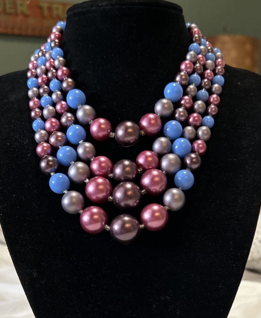 Vintage 4 Strand Purple Violet Rose & Blue Graduated Bead Necklace 17”