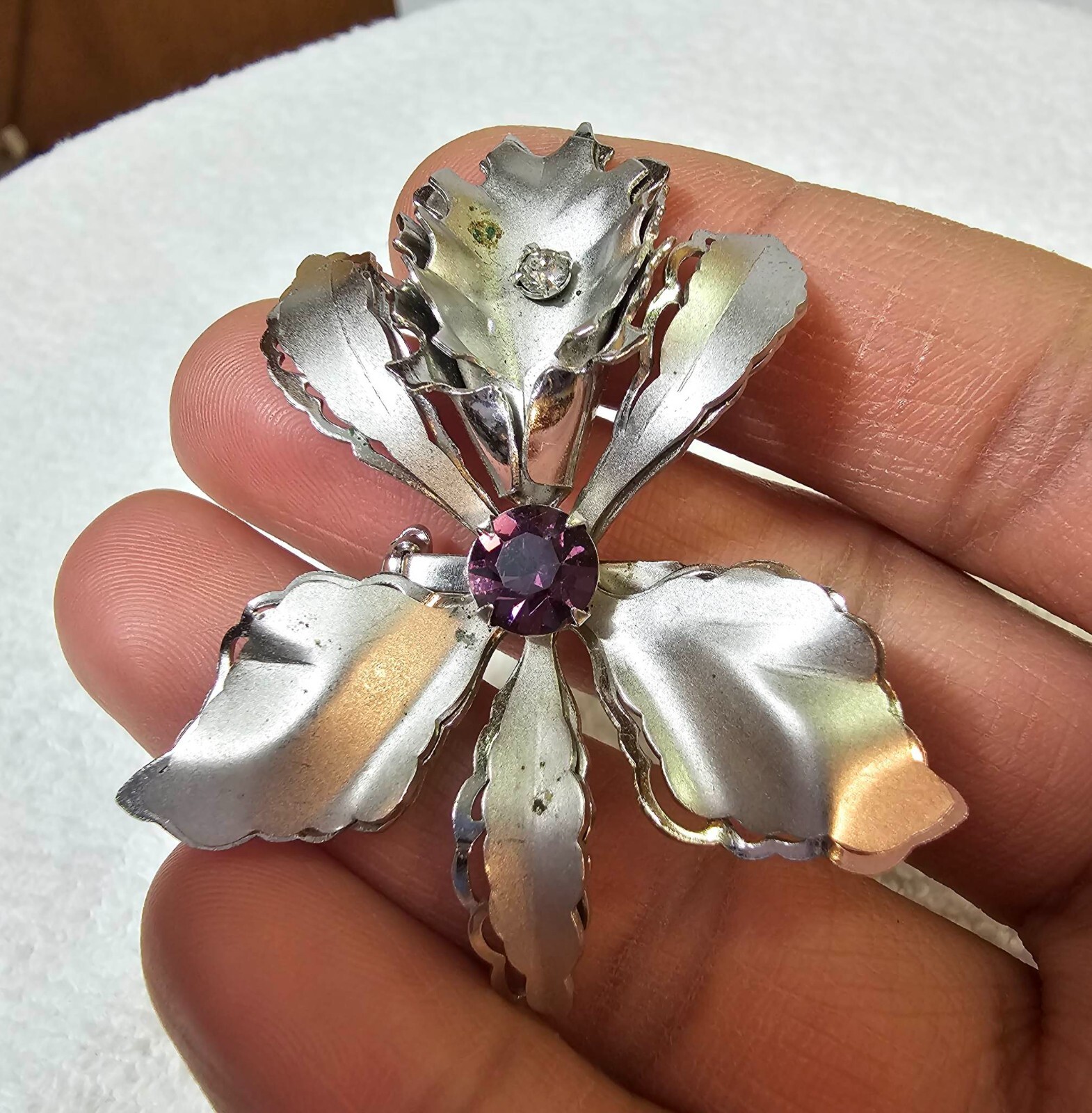 Vtg Silvertone Brooch Pin /Pendant Orchid Flower Design w/ Purple Stone