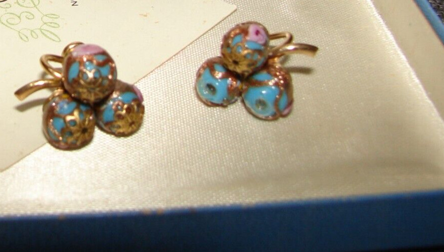 Vintage Venetian Murano Pink Blue Wedding Cake Beads Necklace and Clip Earrings