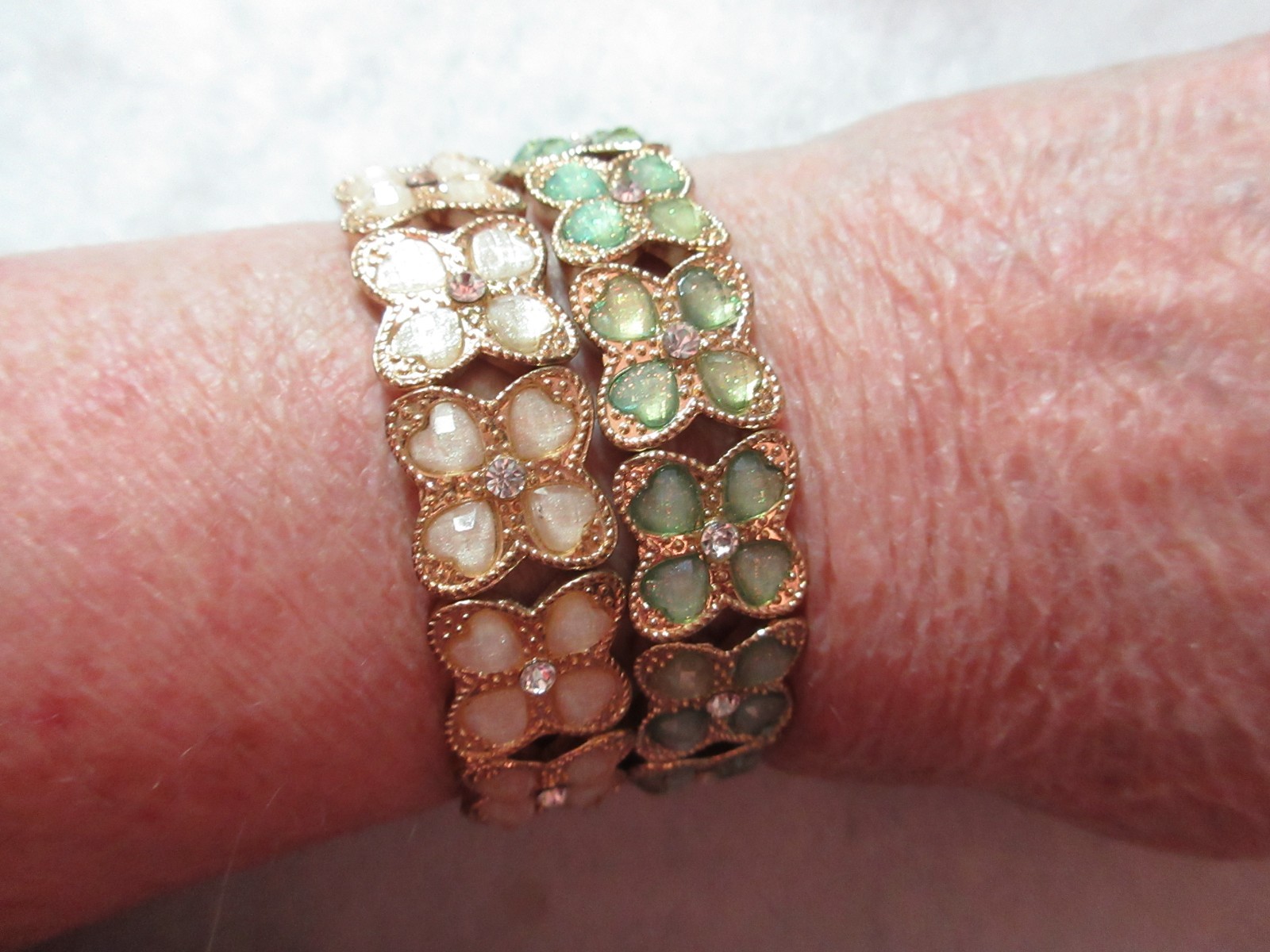 6 Older Rhinestone Bracelets Stretch Mostl Gold Tone 7.5″ Pink Green Gray Pearl