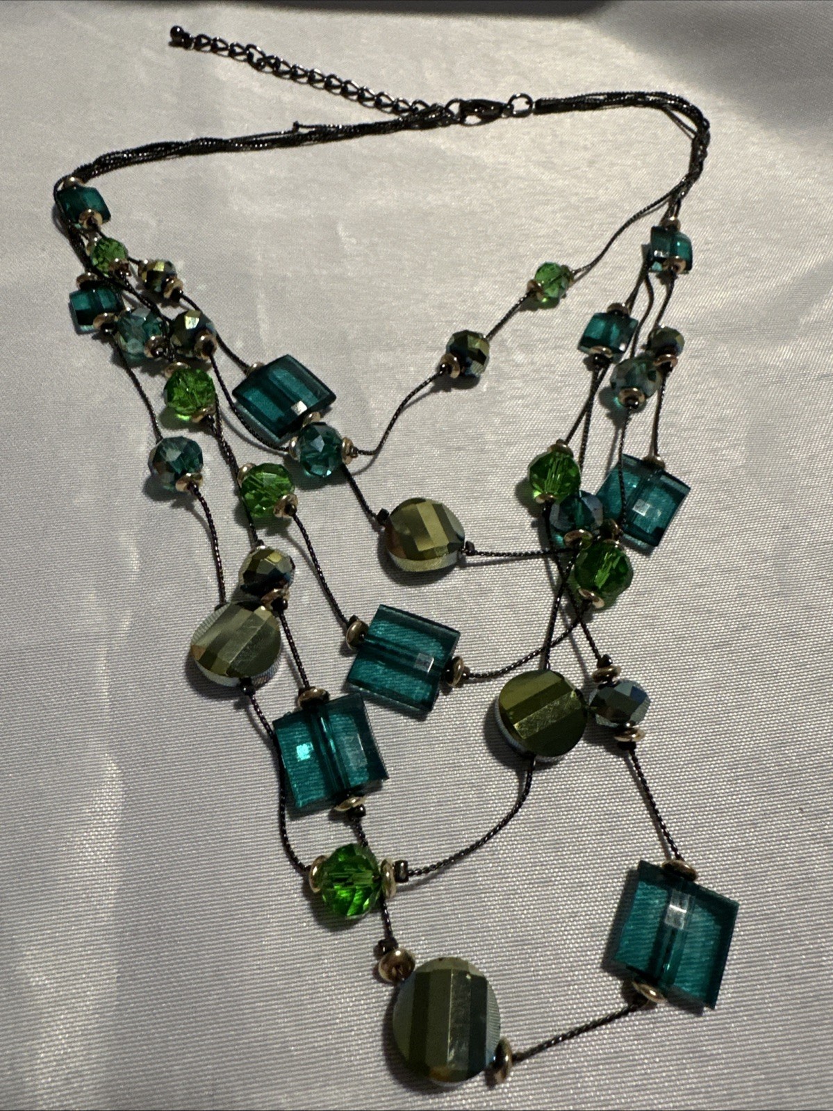 5 Strand Necklace Green Acrylic Glass Beads Black Wire Like Chain 11″ Faceted
