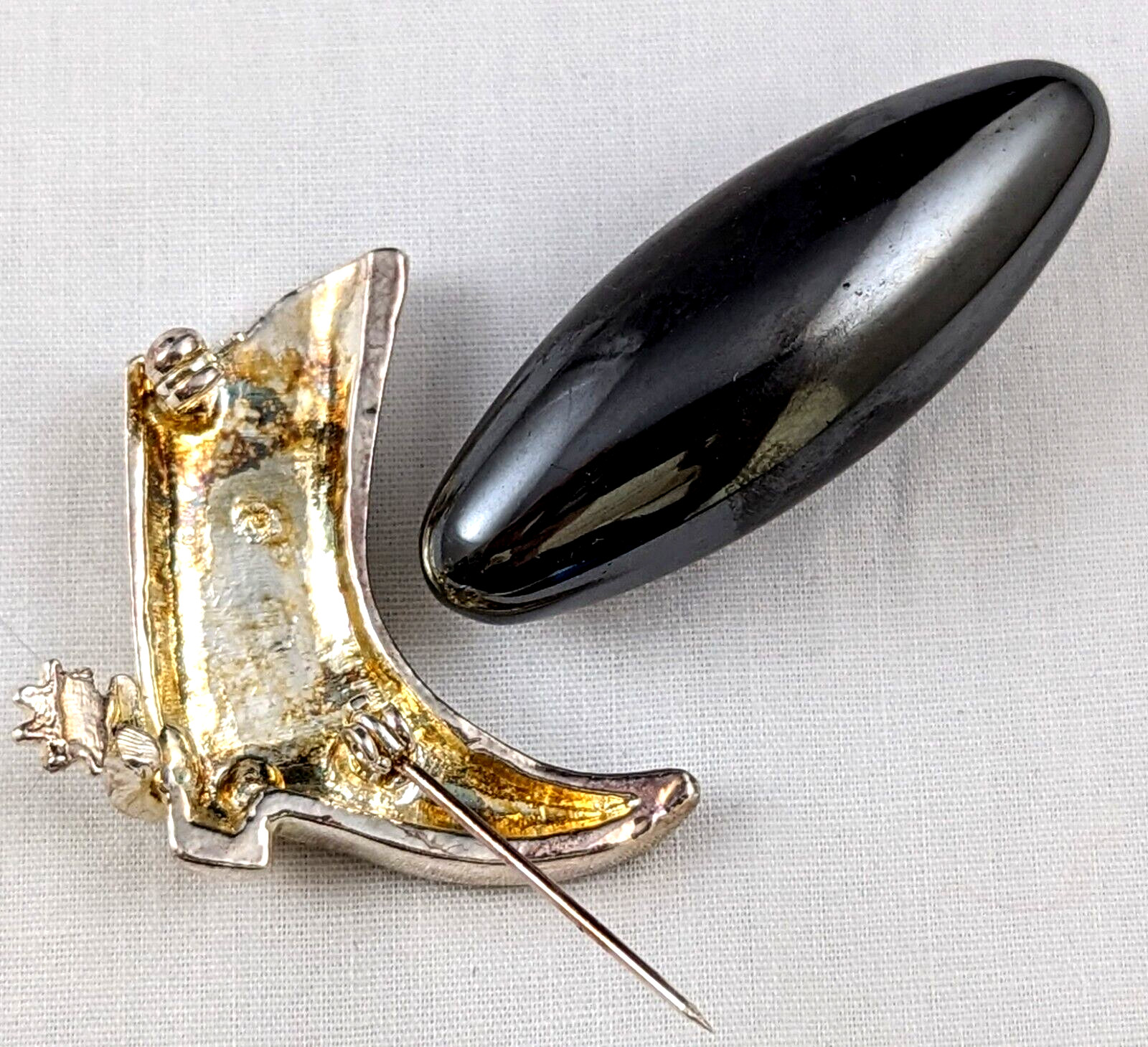 VTG Brooch Pin Cowboy Boot with Spur Crystals Silver Tone Western Rodeo