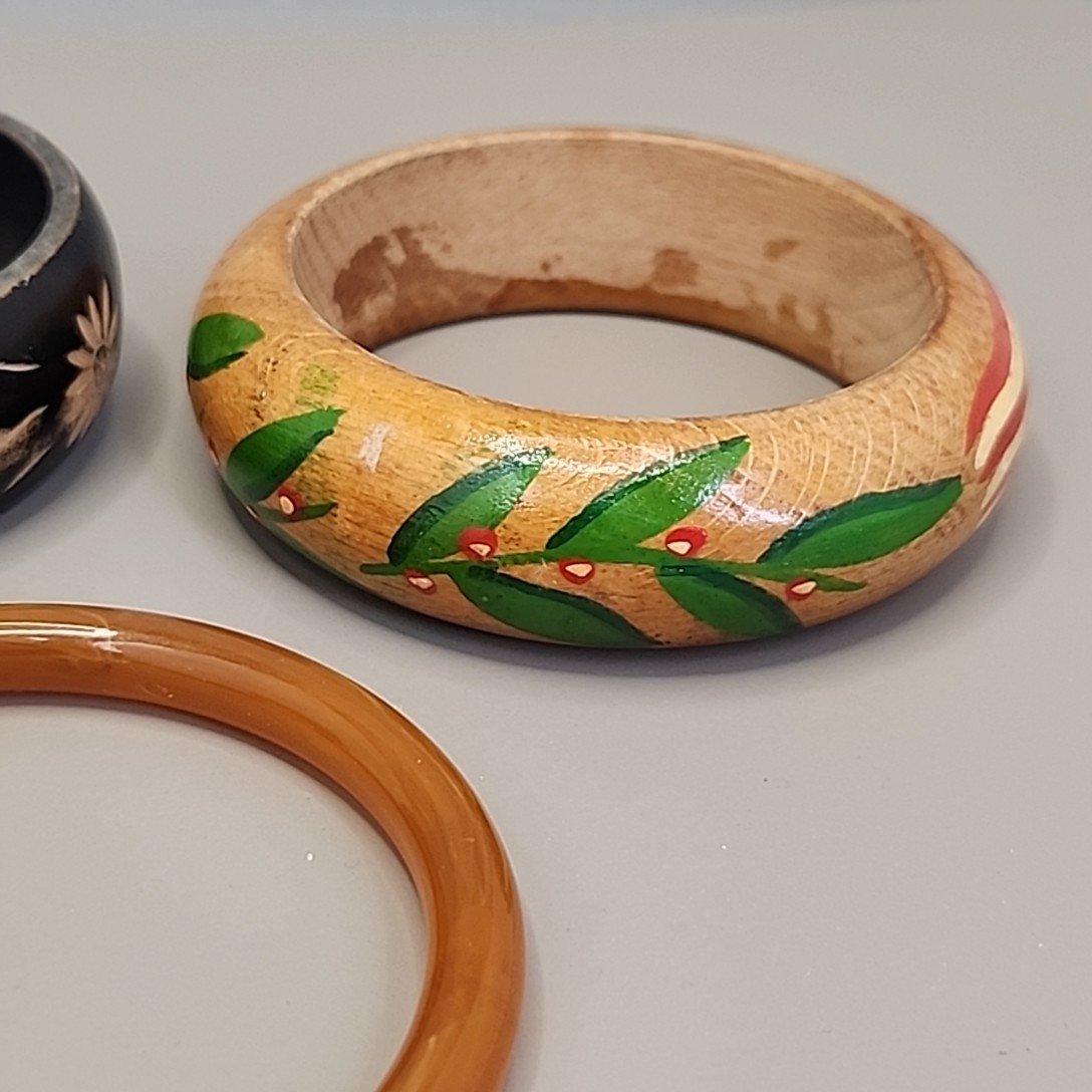 Vintage Bangle Bracelet Lot of 4 Wood Carved Hand Painted Earth Tones Wired