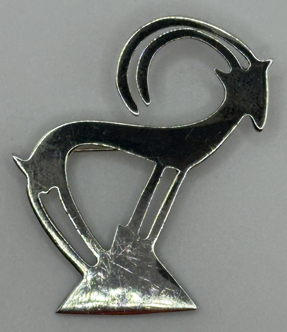 Anne Forbes Sterling Silver Mountain Goat Pin Brooch – Abstract Modern