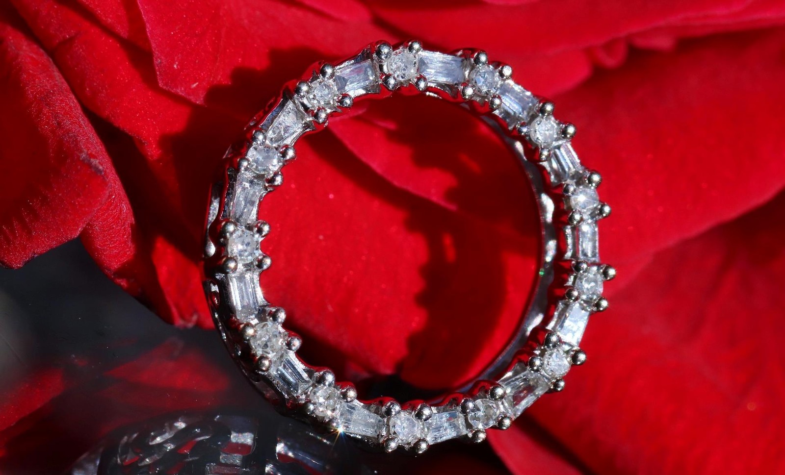10k white gold pendant 0.18ct natural diamond circle of life charm 1.5gr N832
