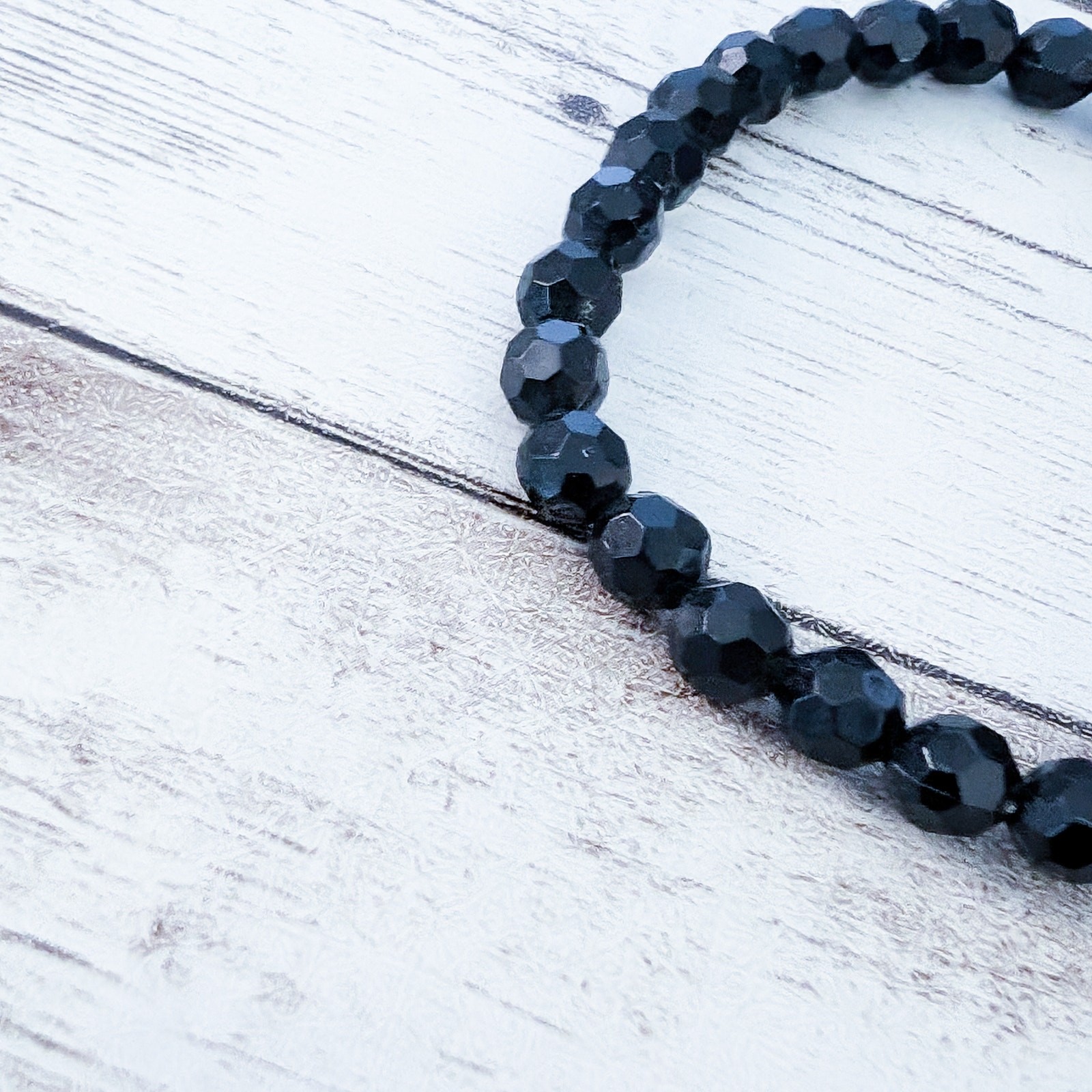 Vintage Stretch Bracelet Dainty Black Beaded