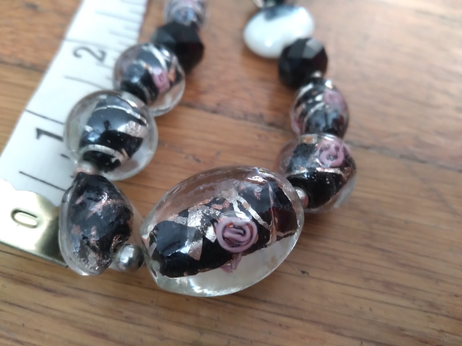 Vintage Foil Glass Rose Beaded Necklace 18 Inches Murano Style