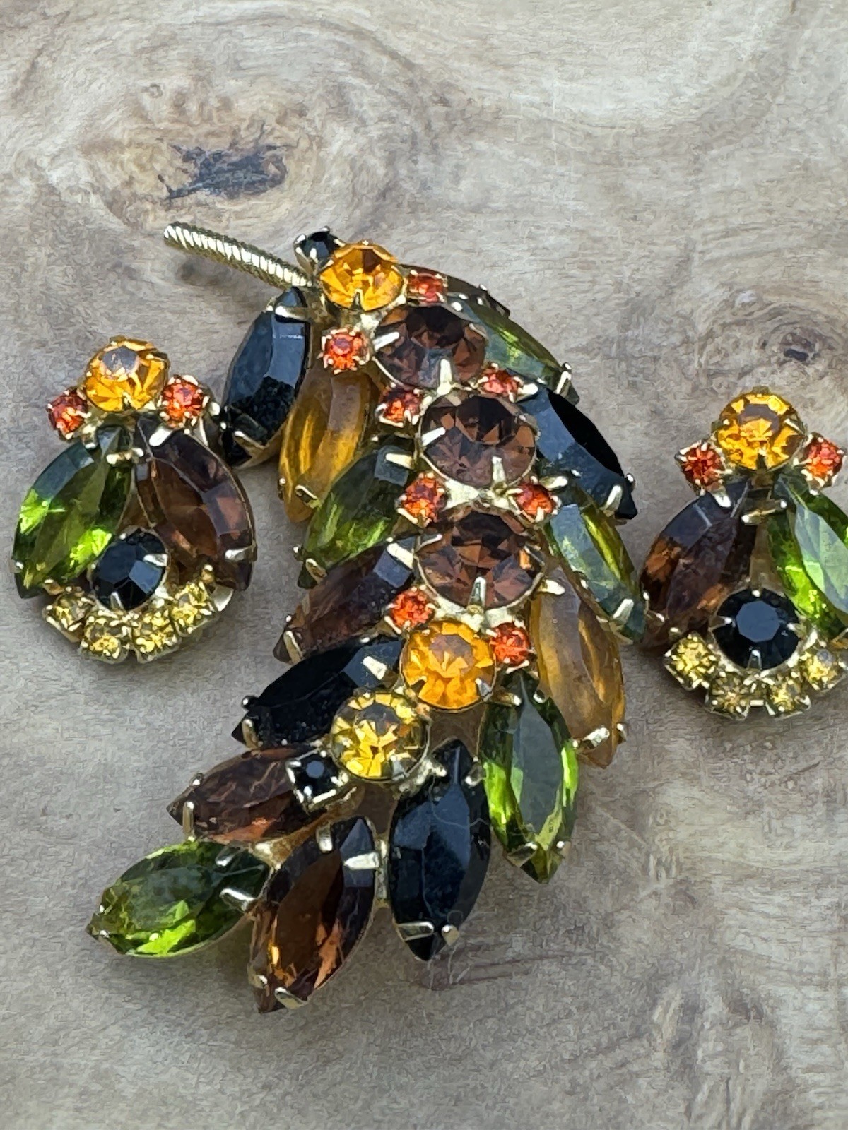 Juliana D & E DeLizza Elster Leaf Brooch / Pin and Clip-on Earring Set
