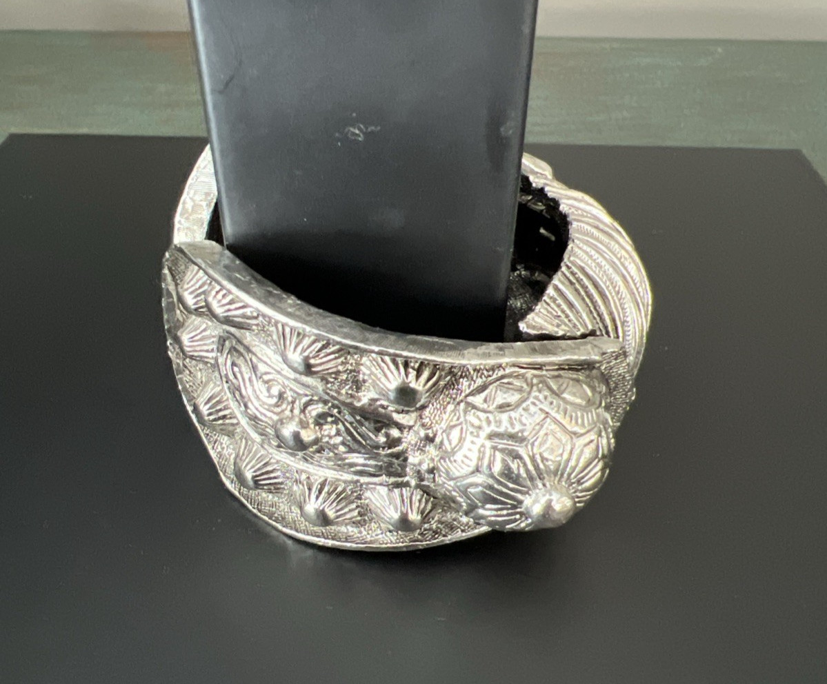 VINTAGE KENNETH JAY LANE KJL SILVER TONE ESTRUSCAN HINGED CUFF BRACELET