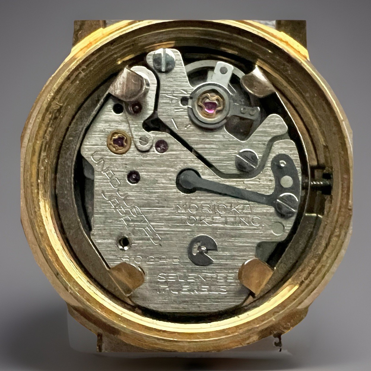 Benrus Wrist Watch 17 Jewels Manual Wind Works & Keeps Perfect Time
