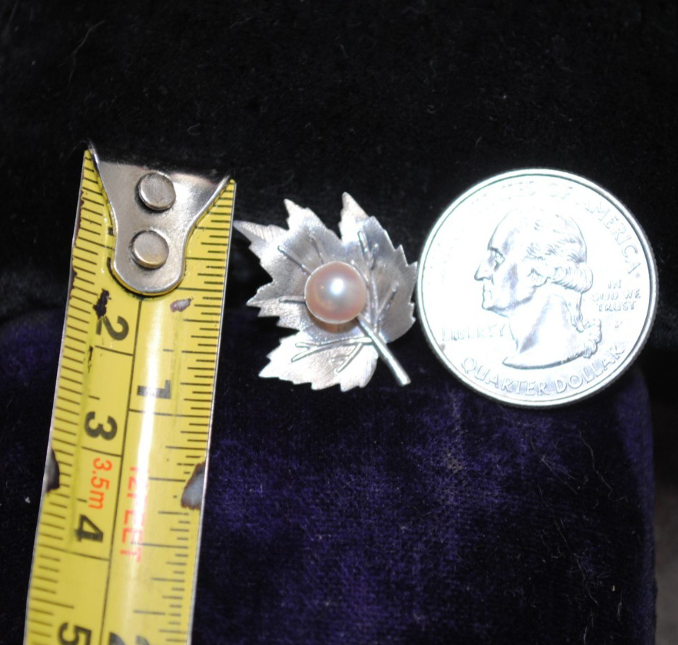 Single Vintage Mikimoto Sterling Silver Maple Leaf Pearl Screw-back Earring
