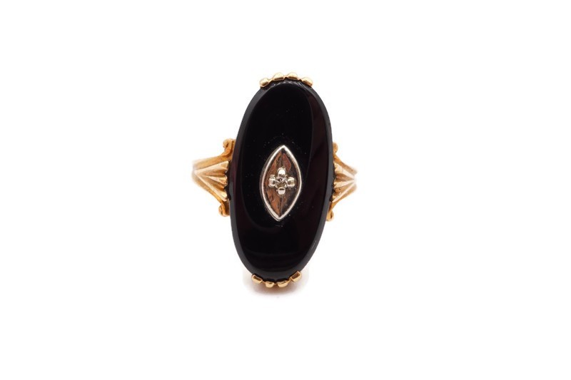 Vintage 10k Yellow Gold Black Onyx Diamond Ring Size 1.75