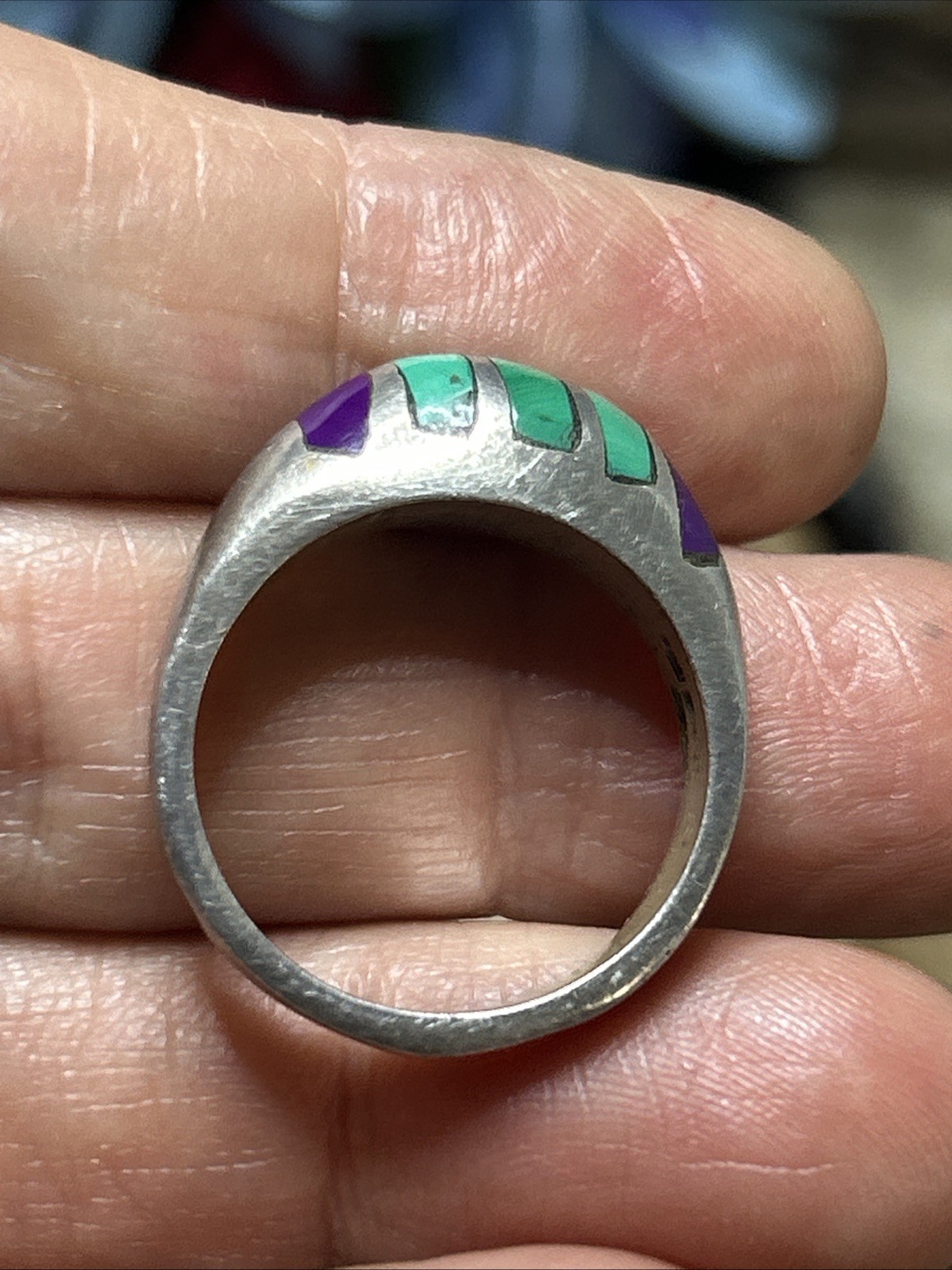 50. Vintage TAXCO Sterling 925 Green Purple Stone Inlay Ring 8.25s, 10.8g, Mex