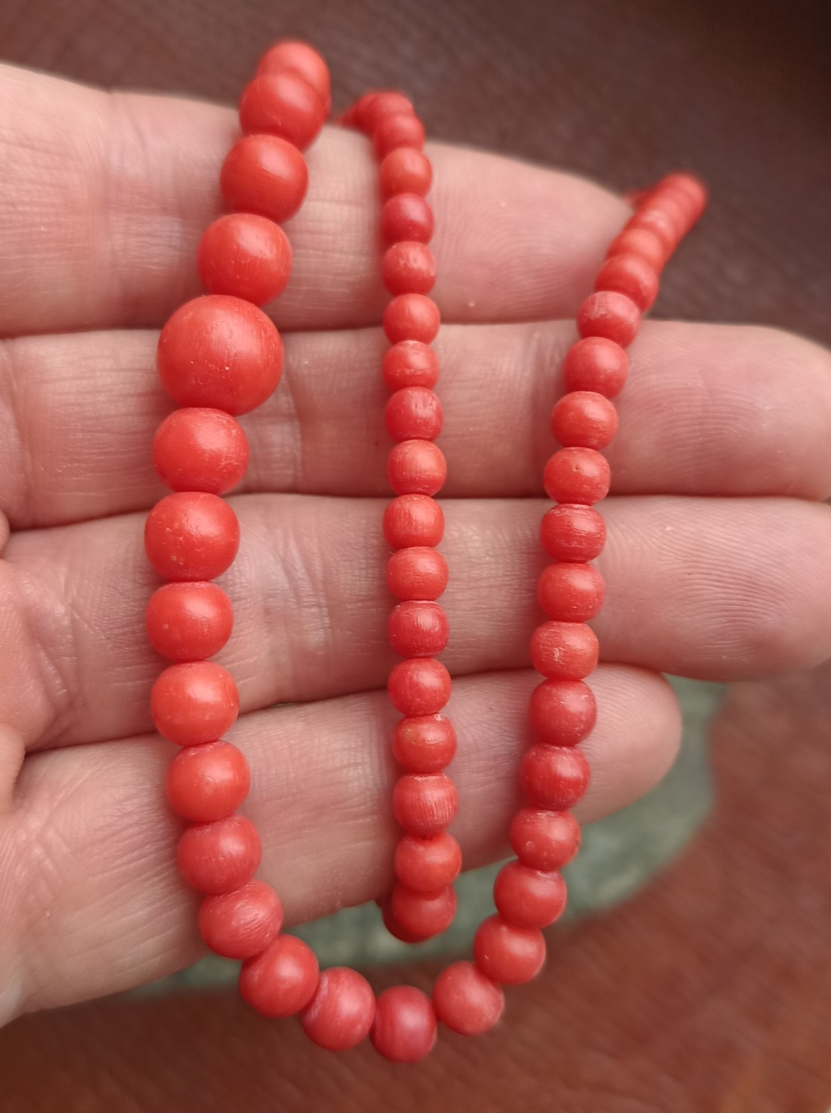 Beautiful Vintage Italian Mediterranean Coral Necklace Beads 45 Cm