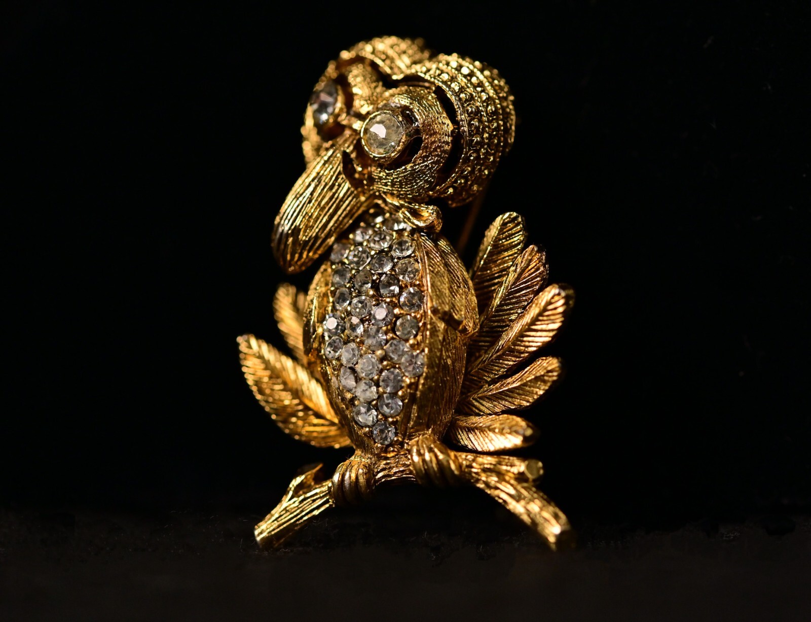 JUDITH GREEN Original Vintage Signed Gold Zirconia Rhinestone Gem Brooch Pendant