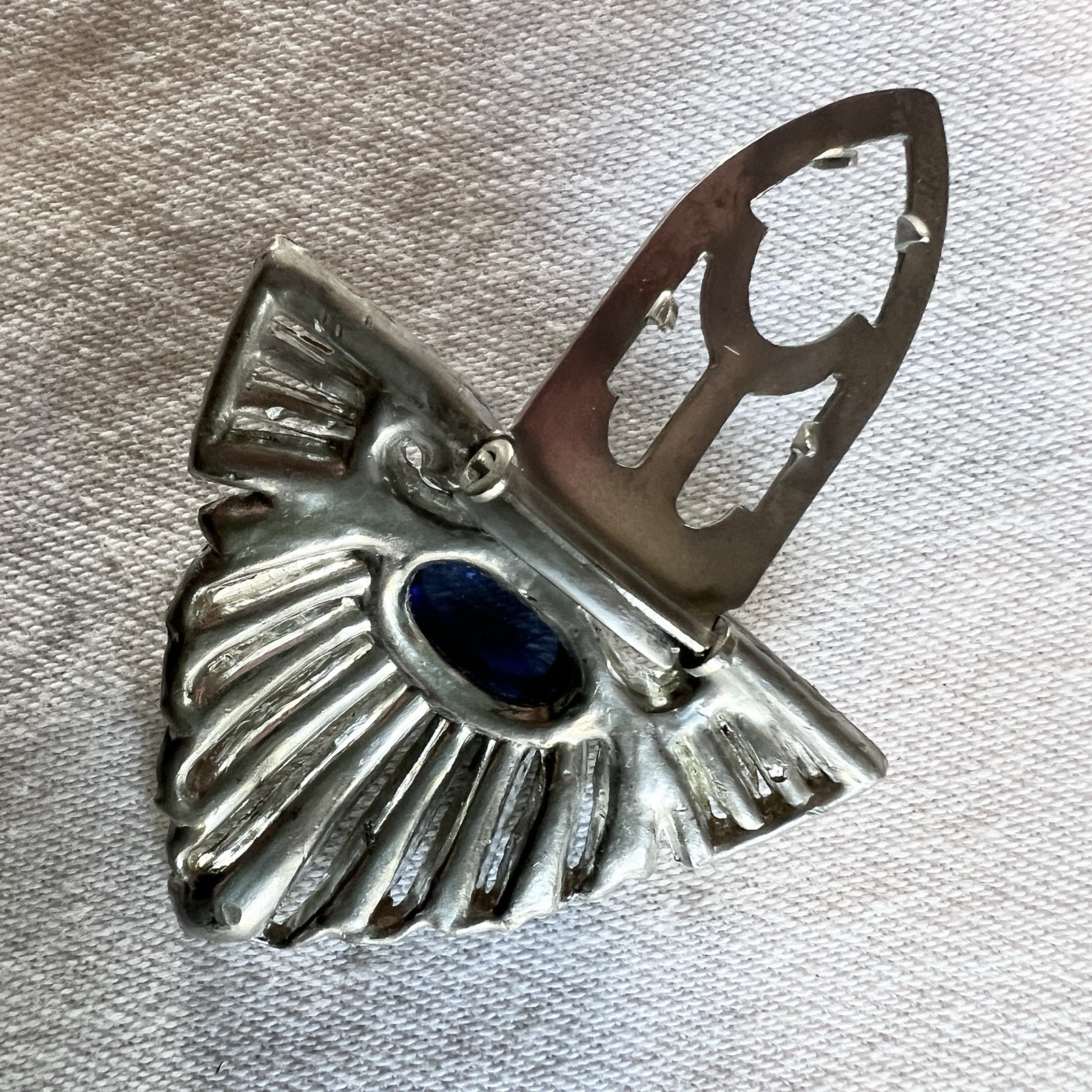 SINGLE DRESS CLIP Sapphire Blue Cabochon Rhinestones Vintage 1930s 1.5 X 2”