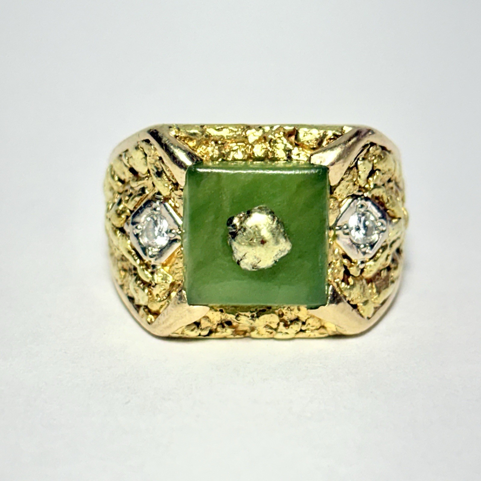 Vintage 10K Yellow Gold Jade 18.5K Nugget .06ctw Diamond Size 9 Men’s Ring 13.1g