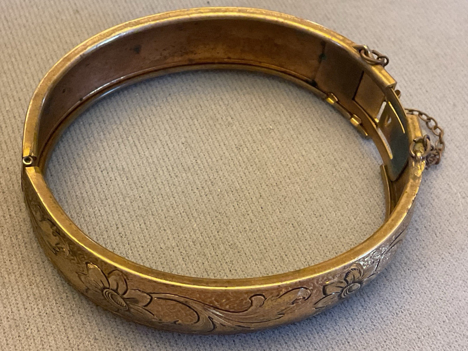 Vintage Bangle Hinged Bracelet Etched Flowers Gold Tone Textured