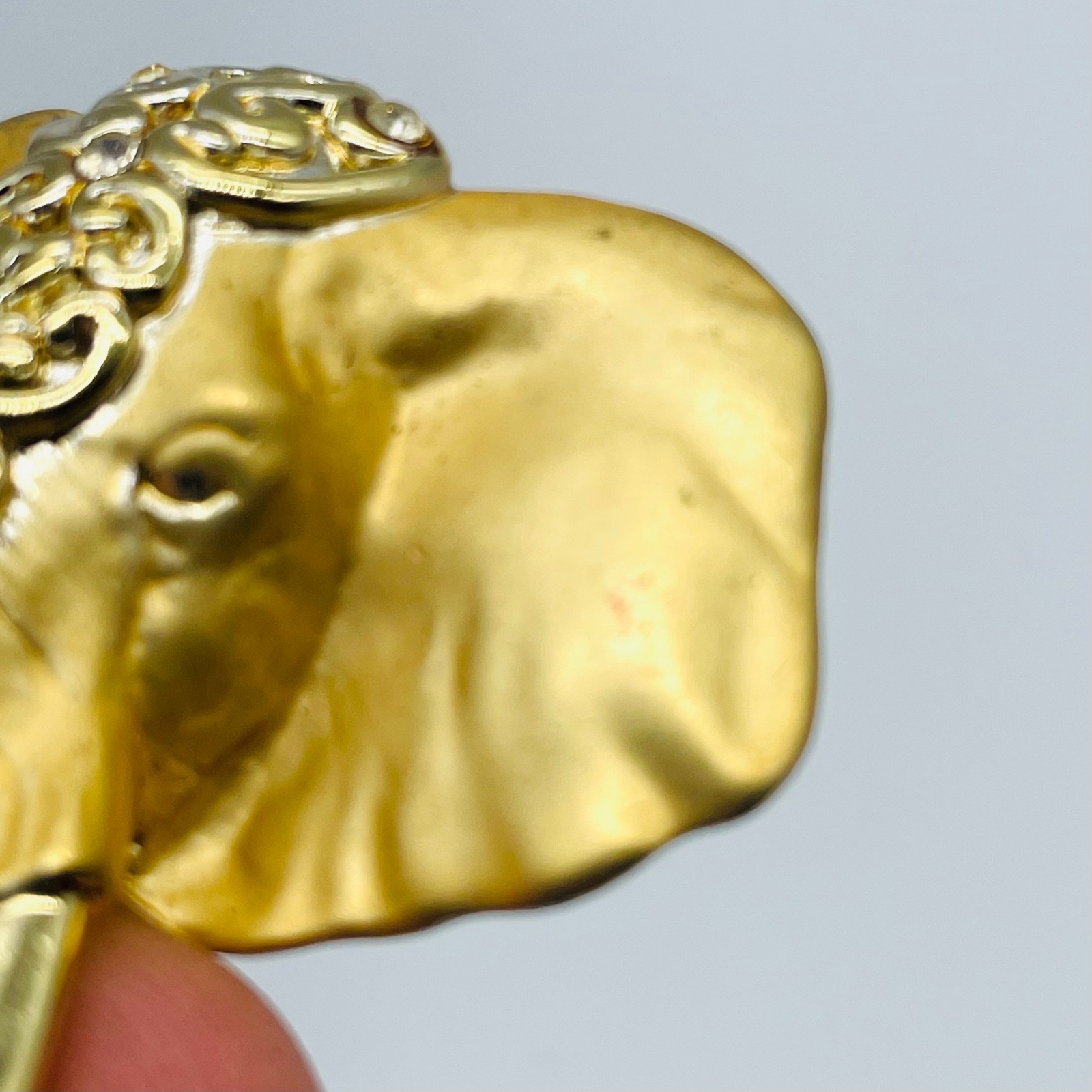 AJC Gold Elephant Rhinestone Brooch Pin Safari Animal Statement Jewelry 2.25″
