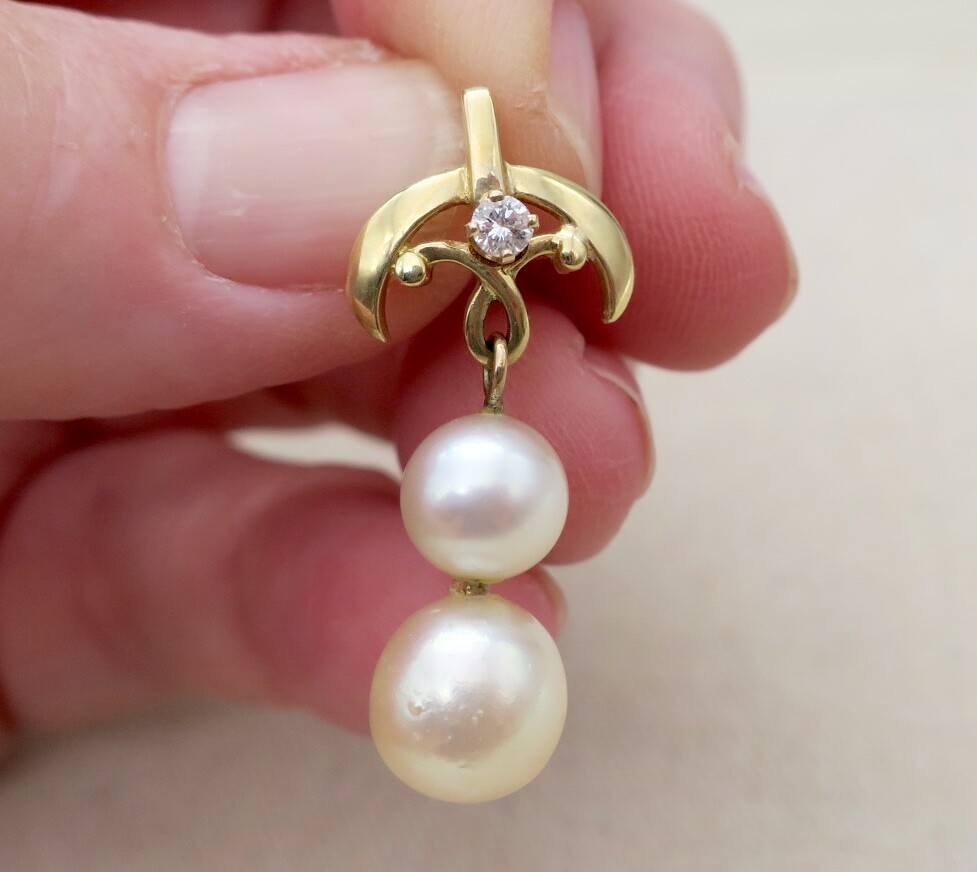 14k Gold ~ MIKIMOTO 2 PEARL & DIAMOND PENDANT ~ Hallmarked