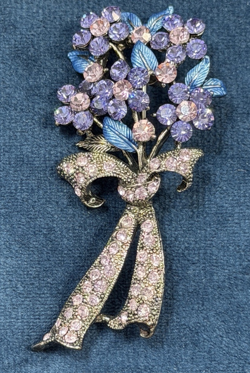Vintage 90s Flower Bouquet Brooch Pierced Earrings 5 PC Set Purple Pink Gunmetal