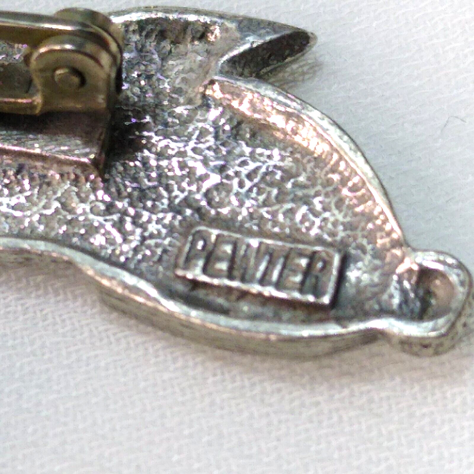 CLIFT Double Heart Rabbits w/Carrot Charm VTG Pewter Metal Pin 2″ Designer!