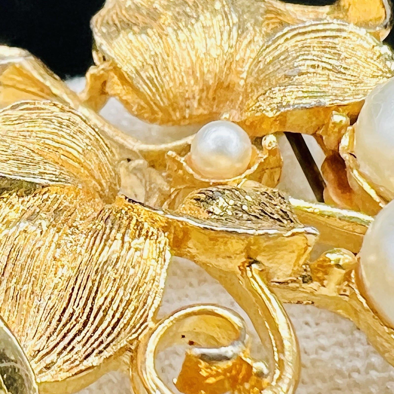 Vintage Faux Pearl Grape Cluster Brooch Gold Tone Textured Leaf Floral Estate