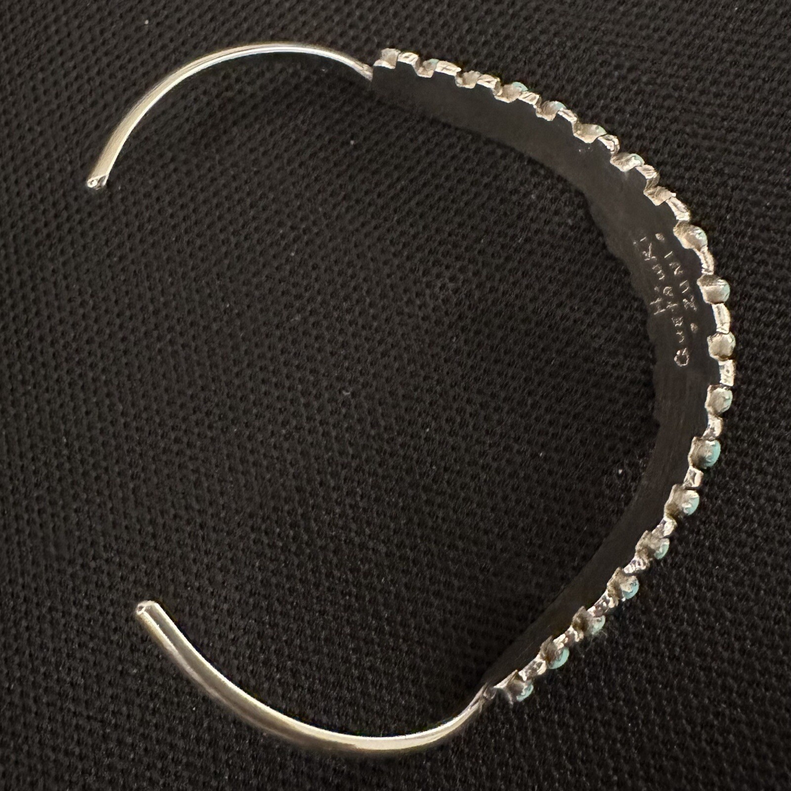 ESTATE STERLING NATIVE TURQUOISE SNAKE EYE ZUNI HENRIETTA QUETAWKI CUFF BRACELET