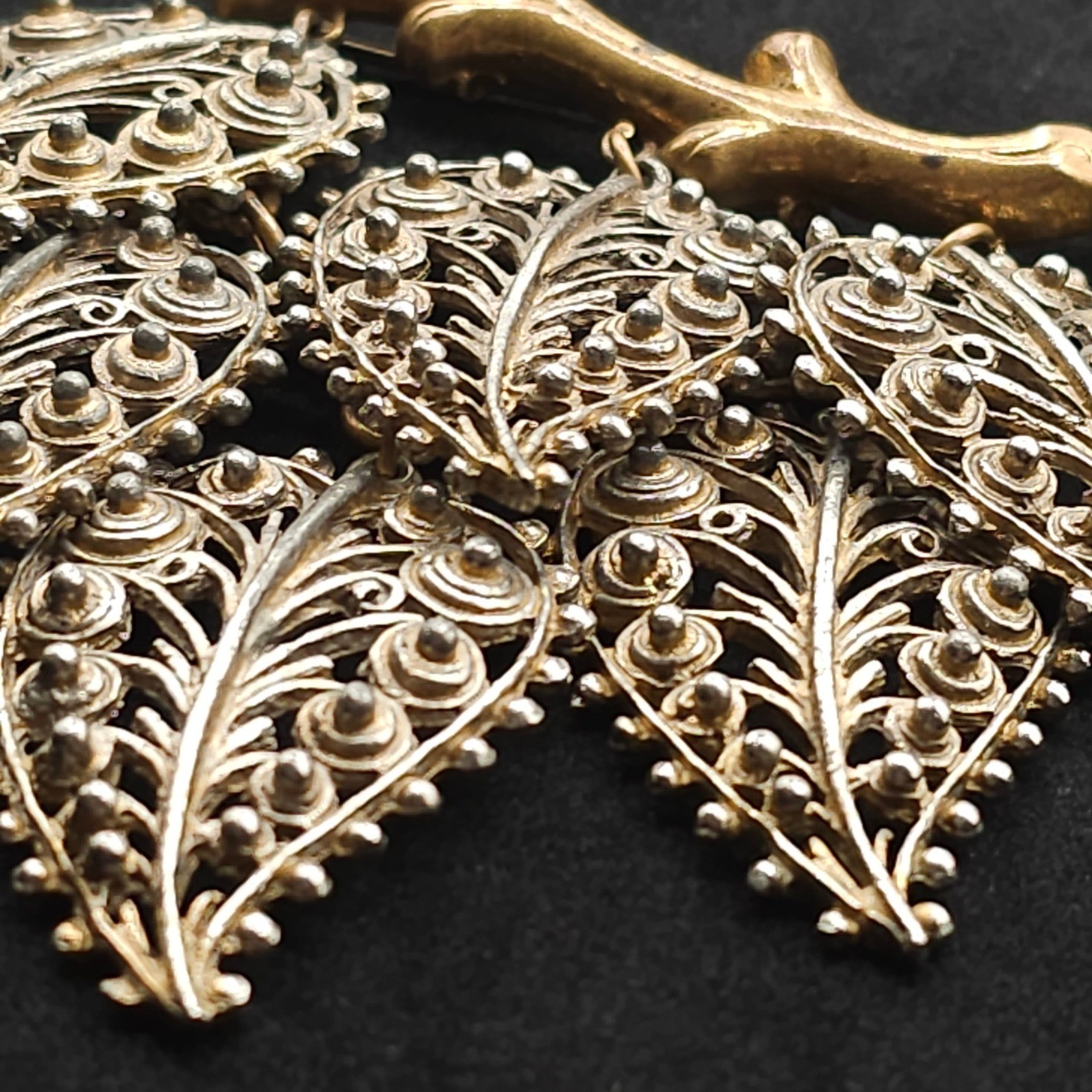 Vintage Filigree Dangle Leaf Brooch Statement Nature Gold & Silver Tone Ornate