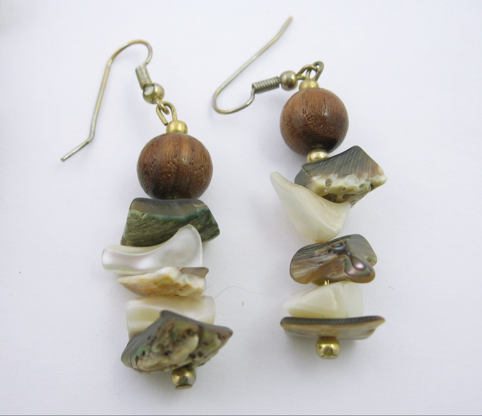 ABALONE SHELLS Seashells Chips & Pieces WOOD Beads NECKLACE & Earrings Set VTG