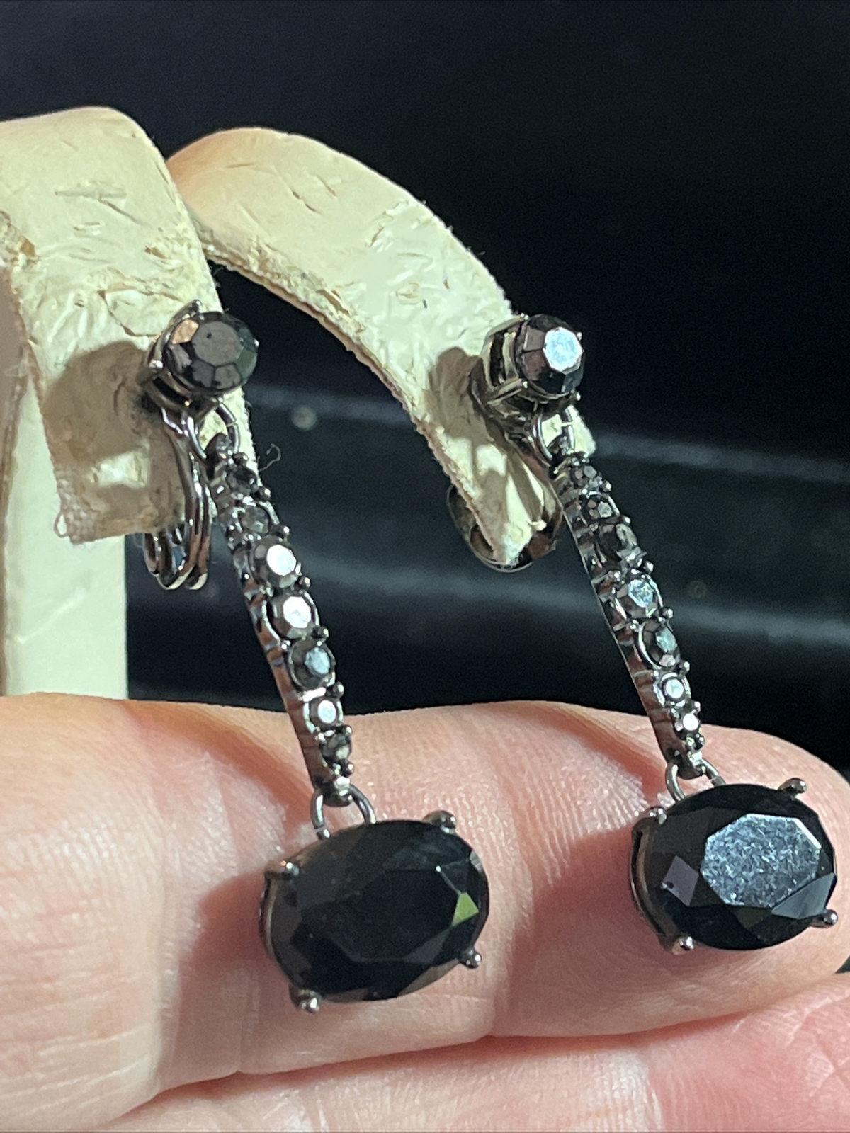 Vintage Money Clip Back Dangle Earrings Black 3-18