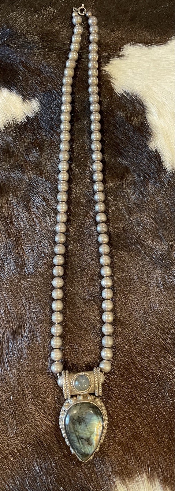 Vintage 24″ Sterling Bead Necklace with Pendant