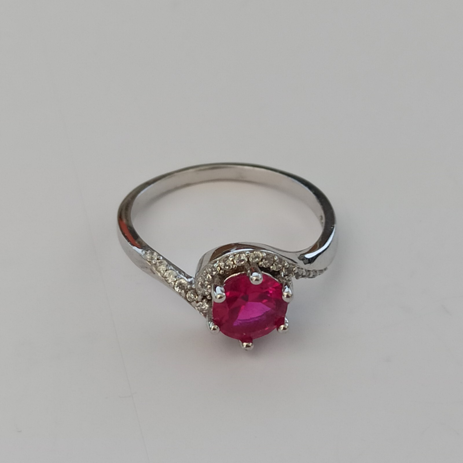 Sterling Silver Ruby Ring Bright Fuchsia Pink Tested 925 Feminine Classic Gift