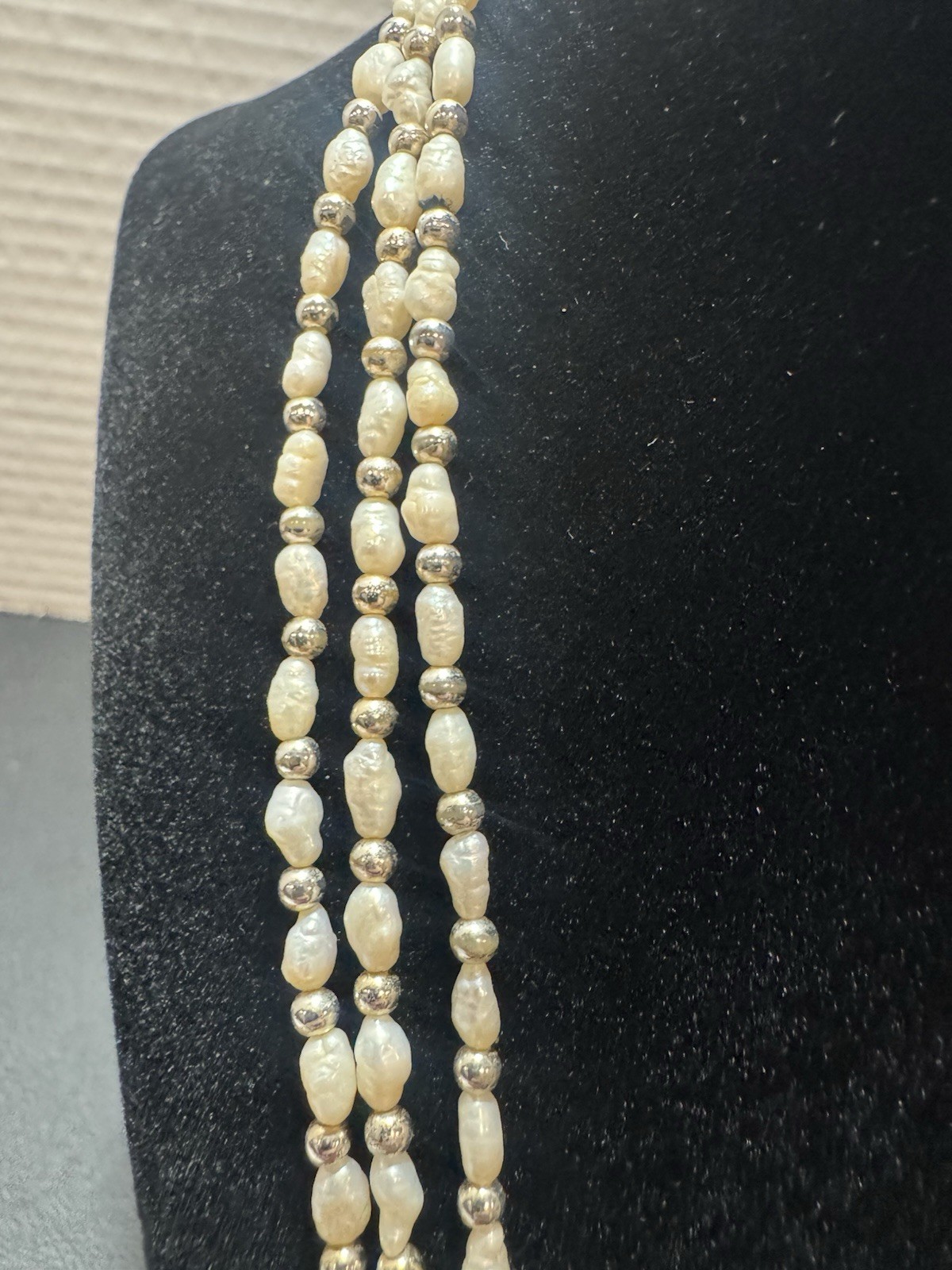 VTG Multi Strand Freshwater Pearl Necklace.925 Sterling Pendent Nice 18” Long