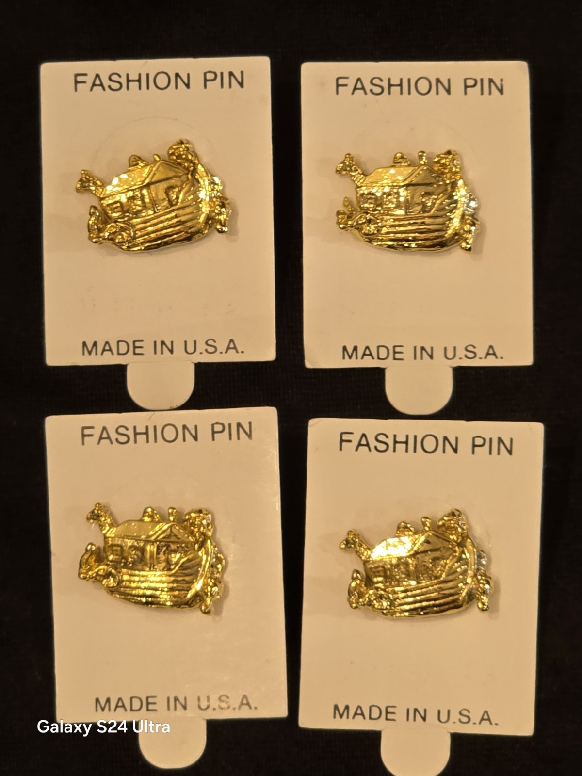 Lot of 4 Noah’s Ark Pin Goldtone. Made In USA New Old Stock