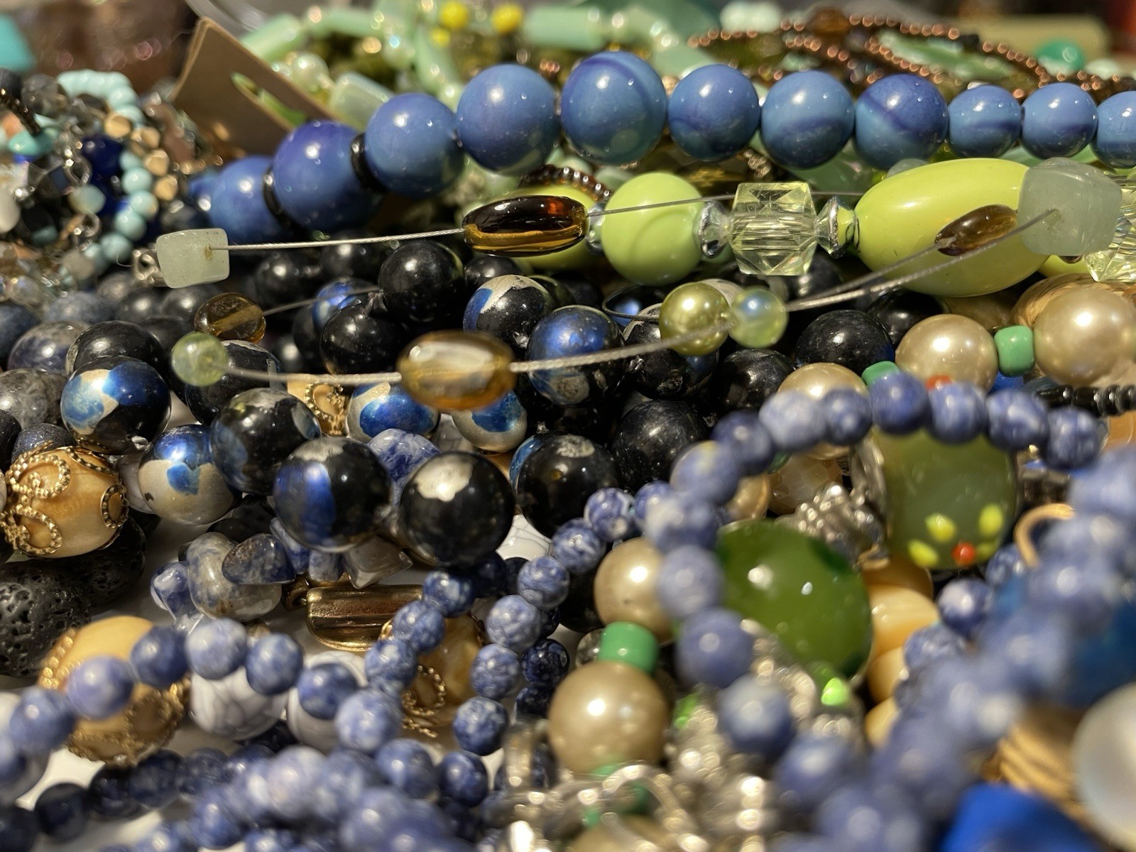 4Lb Mixed Mystery Jewelry Lot Vintage Mod Boho Beaded Necklaces Bracelets