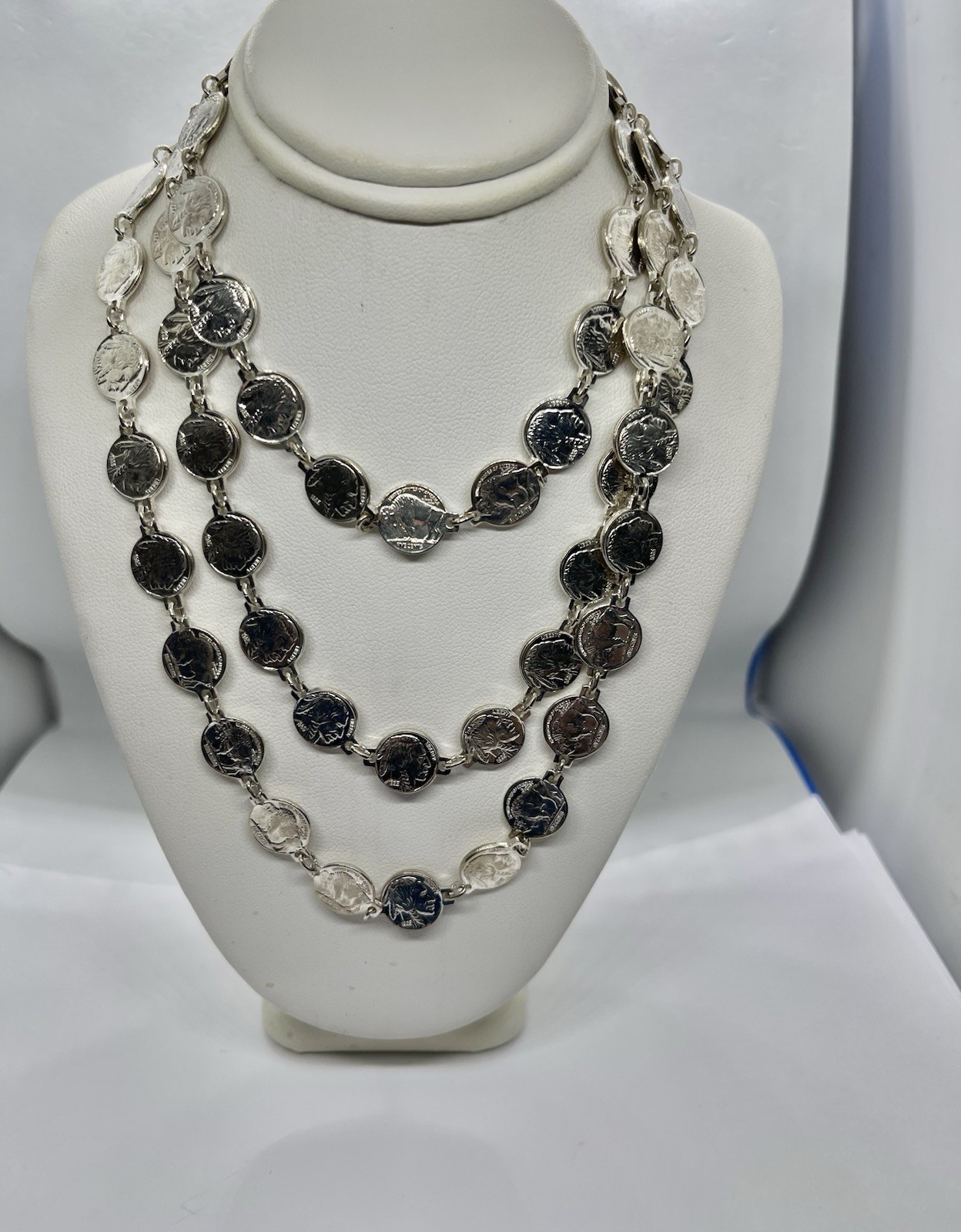 Vintage Southwest Miniature Buffalo Nickel Silvertone Necklace 38”