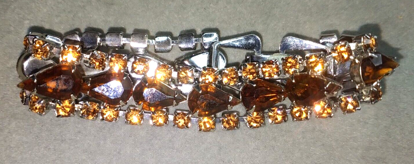 Vintage Juliana D&E Bracelet Amber Color Rhinestone Silver Tone 7 1/4″ X 5/8″
