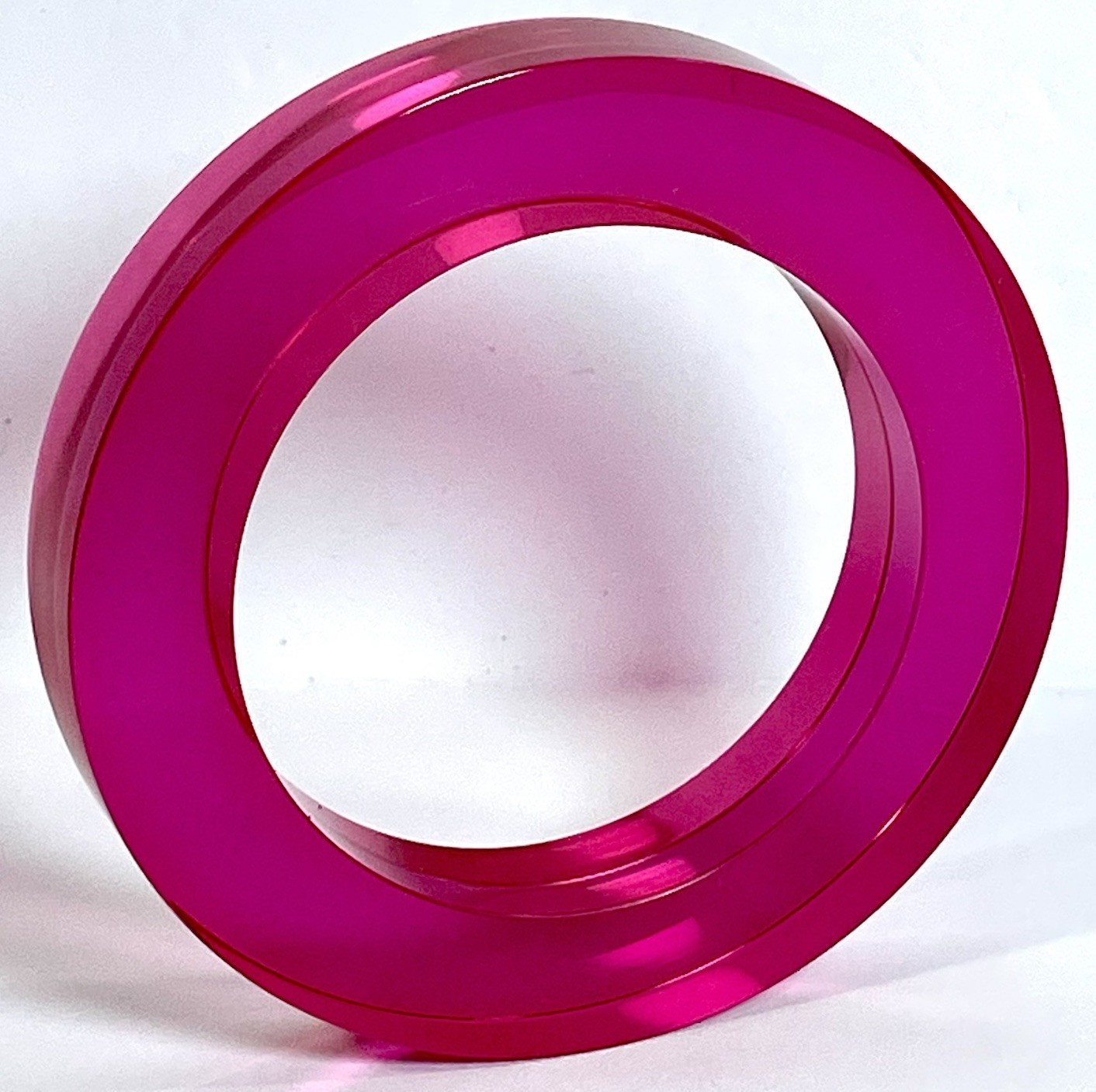 Lucite Bangle Bracelet Acrylic Hot Pink Chunky Round Fuchsia Estee Lauder Vtg 8”