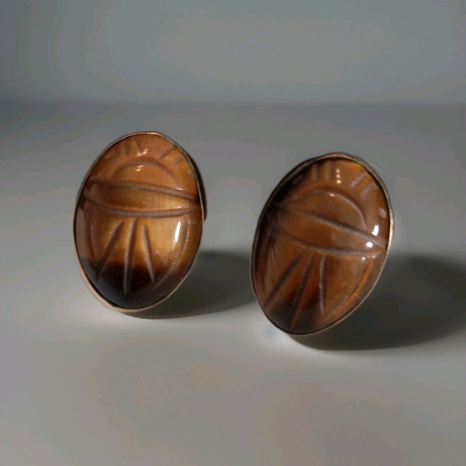 vintage gold filled tiger’s eye scarab stud earrings Unmarked