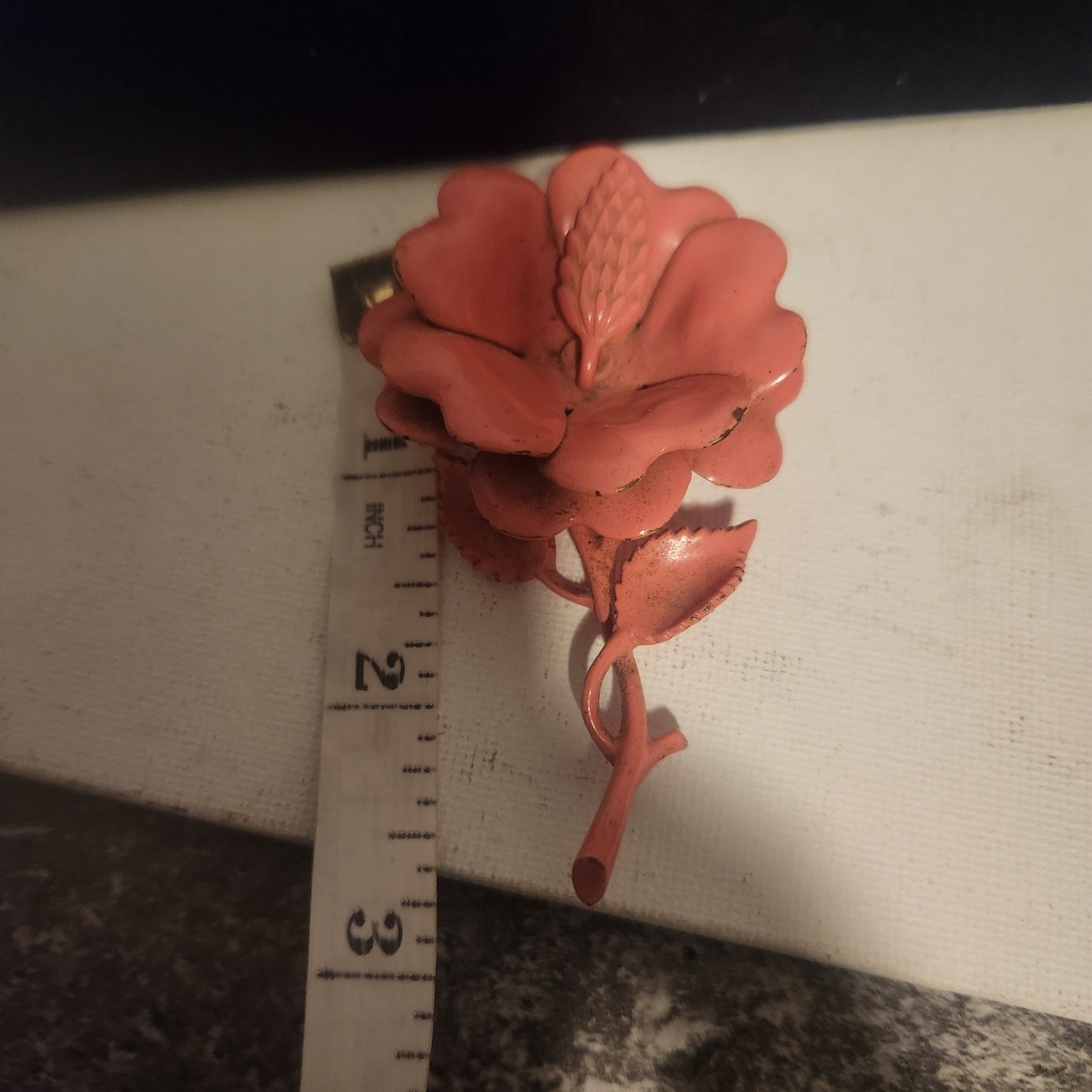 Vtg Pink Enamel Flower Brooch Mod pop art Floral Pin Matte Finish Style