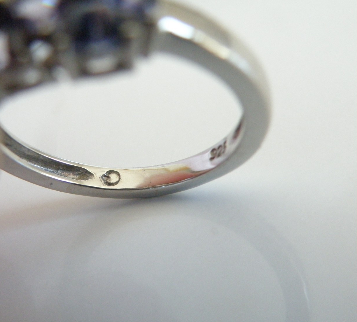 Vintage Sterling Silver 925 Natural Heated Tanzanite Band Ring Size 7