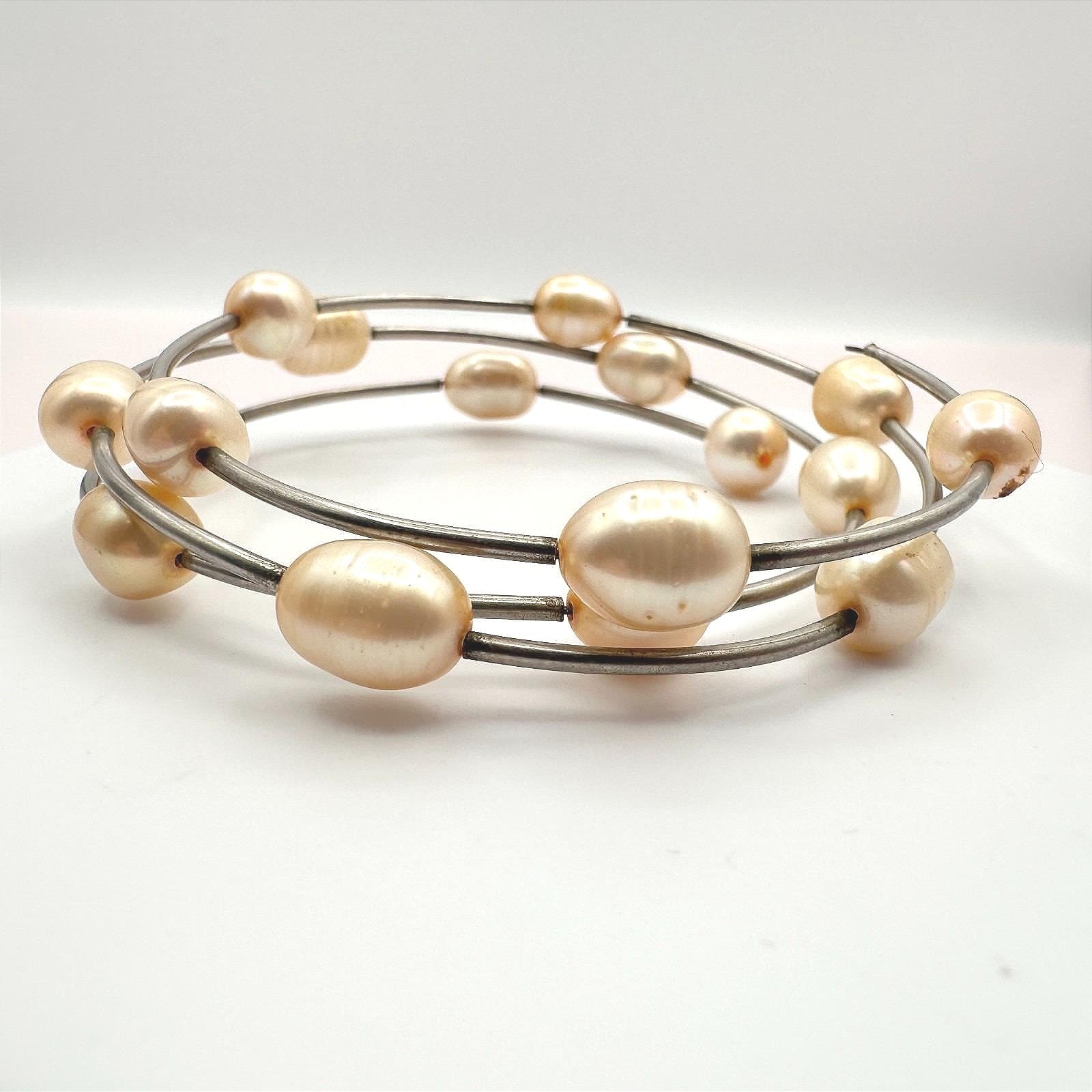 Vintage 90s Multi Strand Pearl Coil Wrap Bracelet Silver Tone Women’s Jewelry