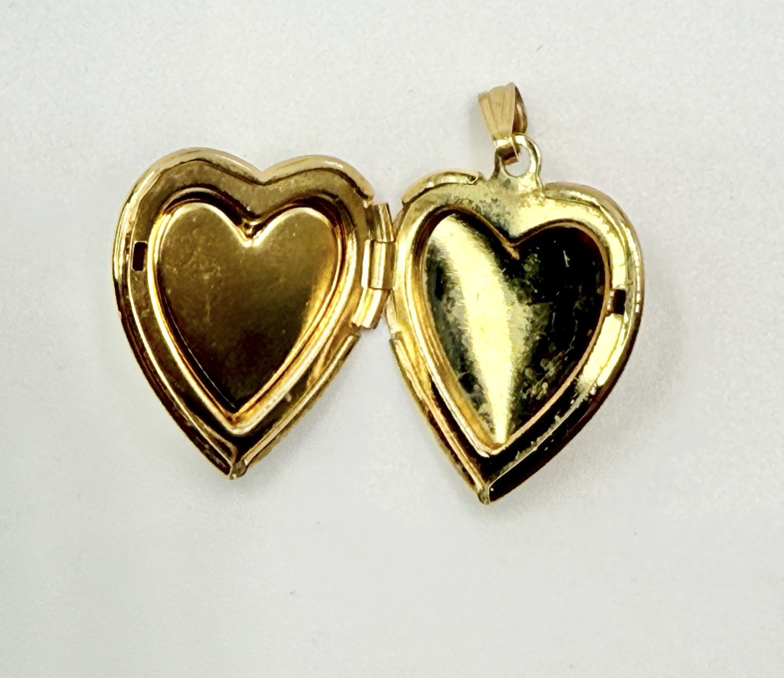 Vintage Pendant Lock It Gold Tone Heart Aqua Rhinestone
