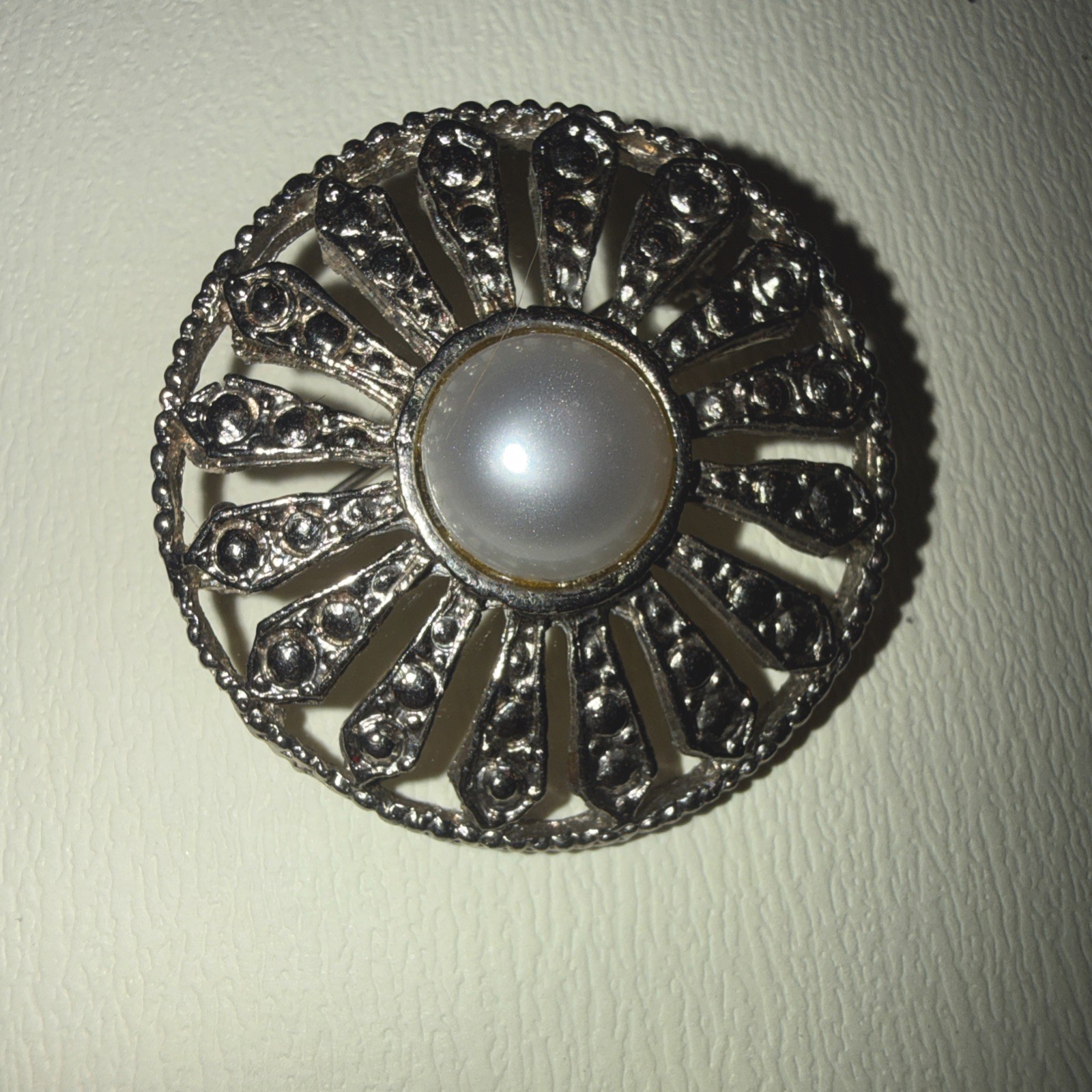 Faux Pearl Silvertone Medallion Brooch 1 1/2″ Across Pre Owned
