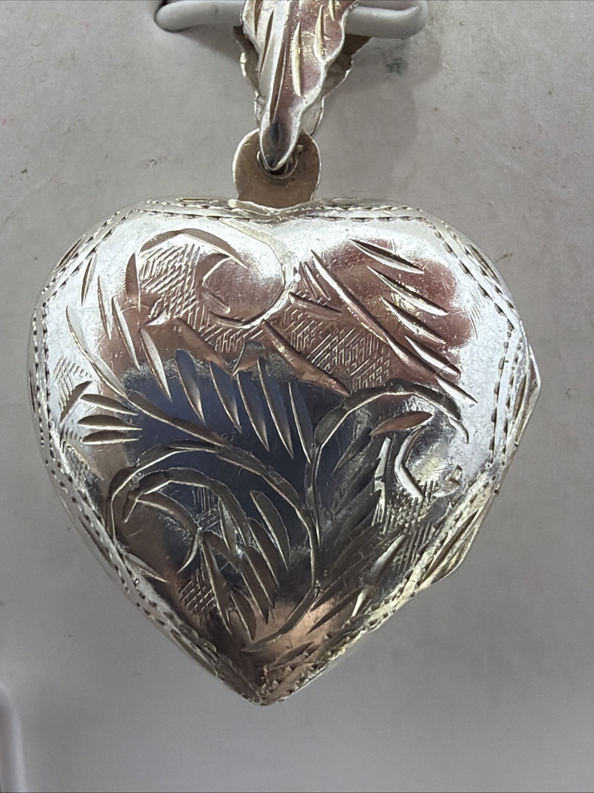 Vintage 925 Large Puff Ornate Etched Hollow Heart Locket Pendant Sterling Silver