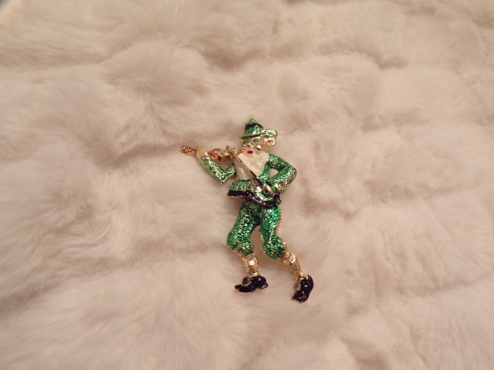 VTG Dancing Leprechaun Pin