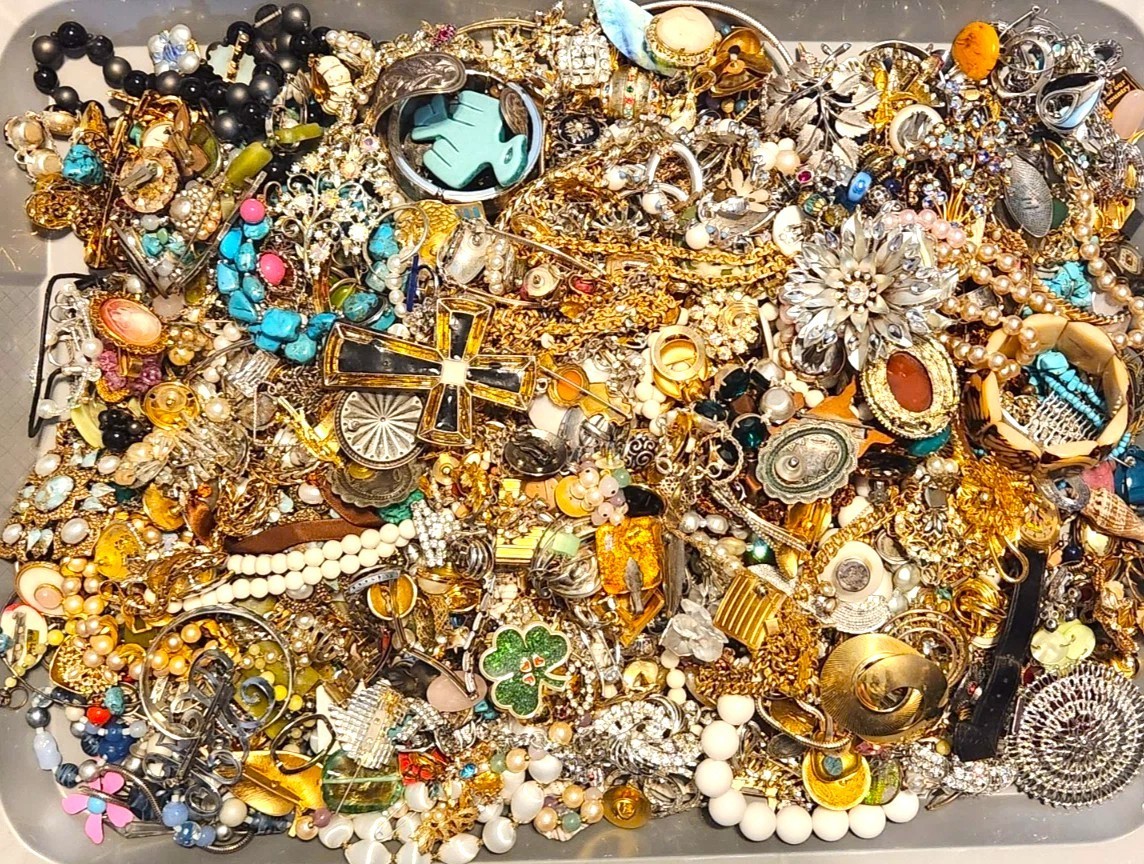 3 Lbs Pounds Unsorted Huge Lot Jewelry Vintage Now Junk Art Craft Treasure Fun