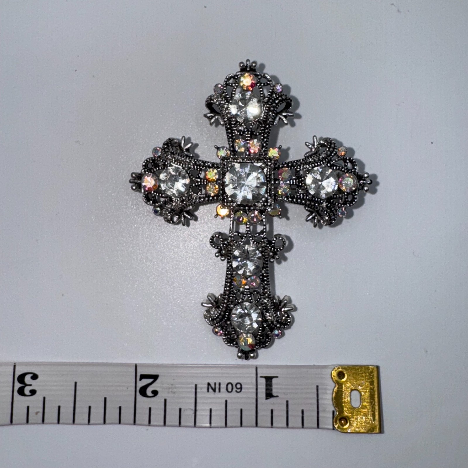 VTG Filigree Cross Brooch Pin Aurora Borealis Rhinestone Silver Tone Religious