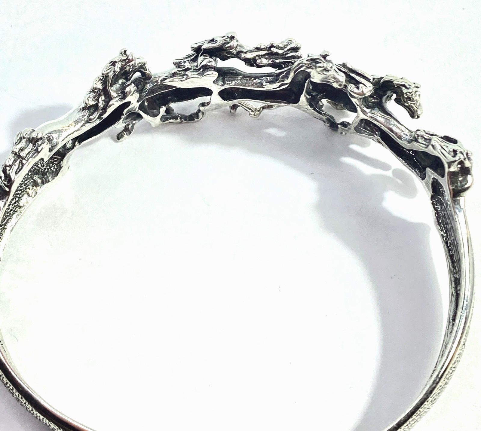 Vintage Sterling Silver 3D Galloping Horses Textured Cuff Bracelet 2 3/8″